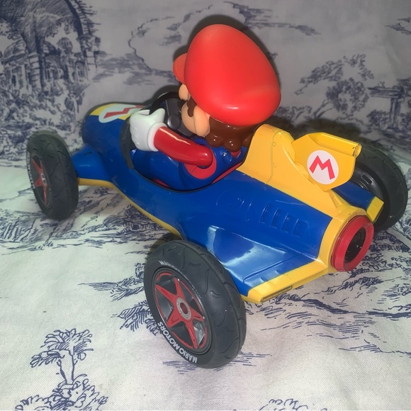 Carrera RC Mario Kart Mario only - Picture 4 of 8